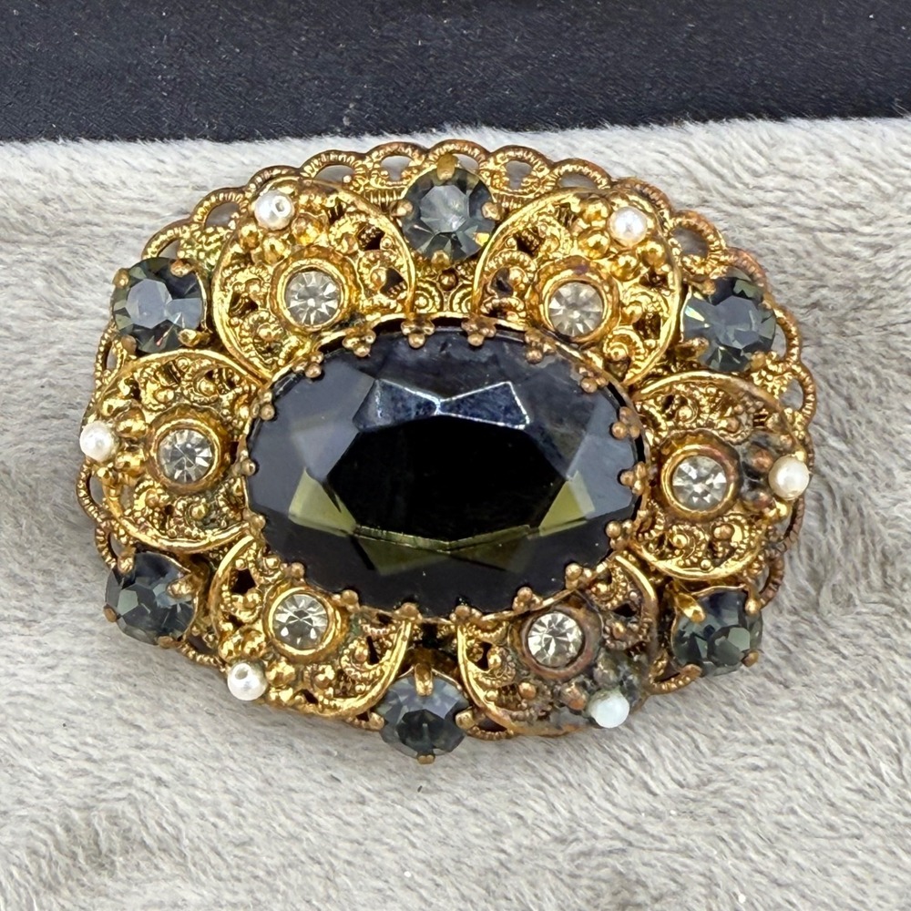 Vintage West Germany‎ Brooch Rhinestone Gold Tone